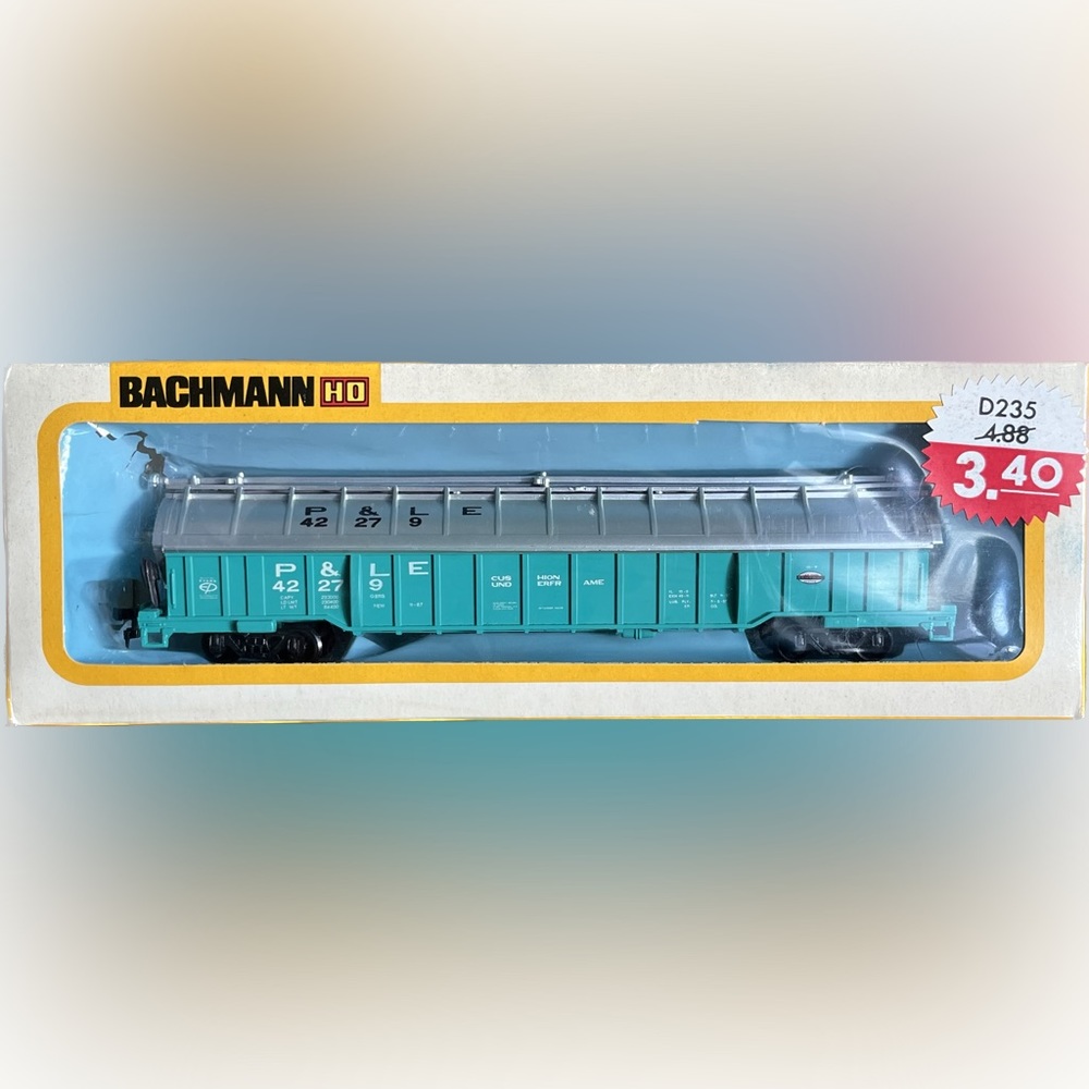 Bachmann “57’ Covered Steel Coil Car P.L.E.” Freight Train Car